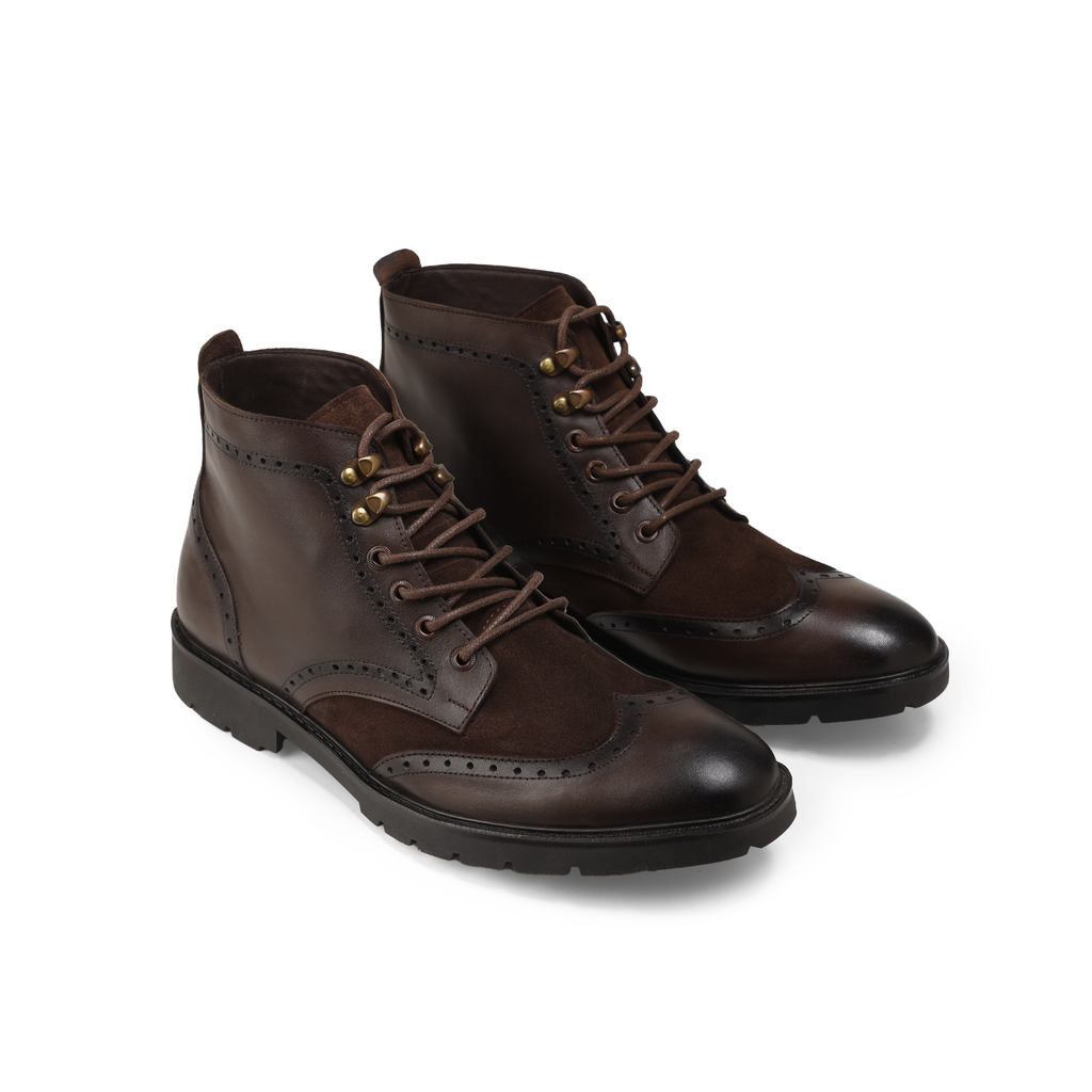 حذاء هاف بوت جلد