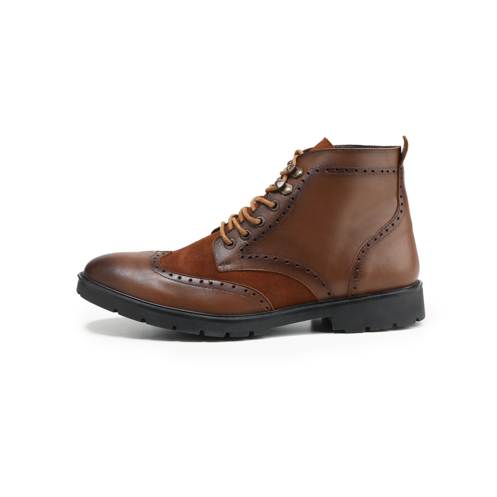 حذاء هاف بوت جلد