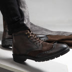 حذاء هاف بوت جلد