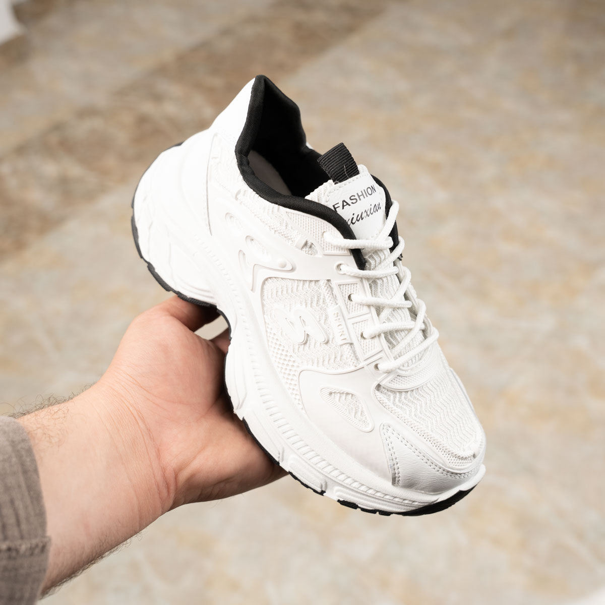 كوتشي حريمي SV52