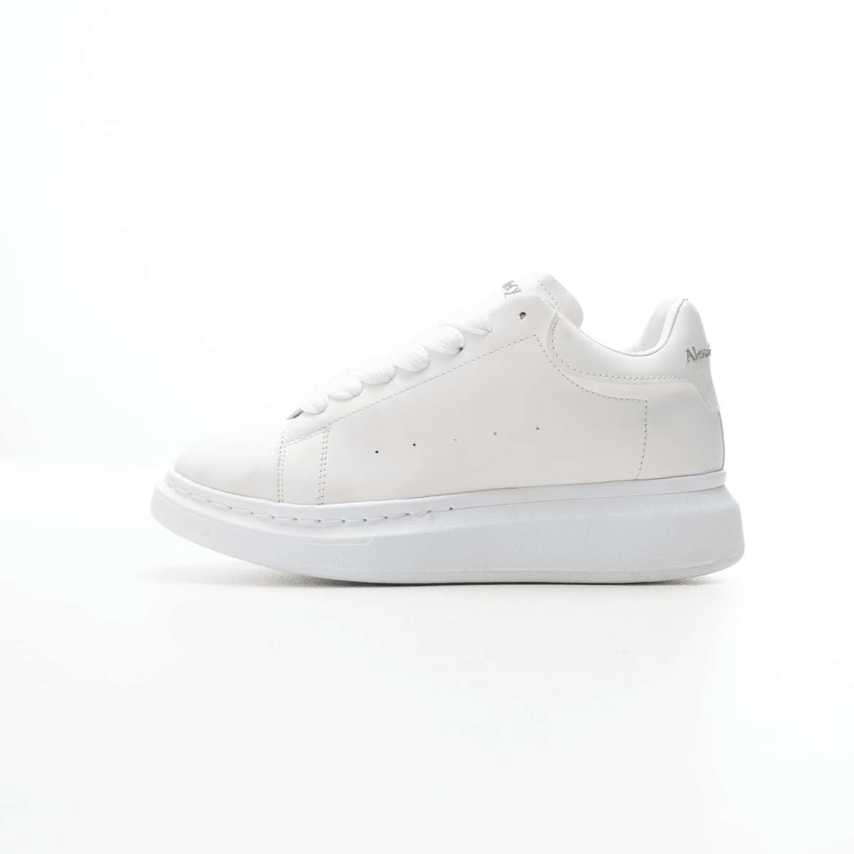 Alexander Mcqueen - NoirFashion