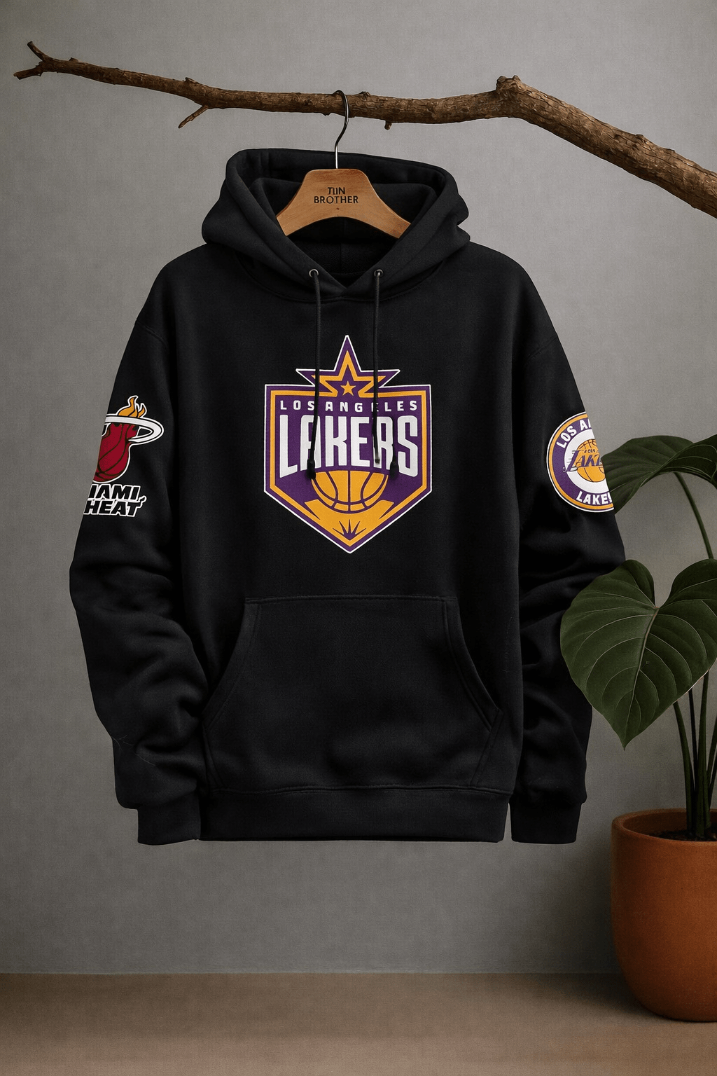 LA Lakers Hoodie - NoirFashion
