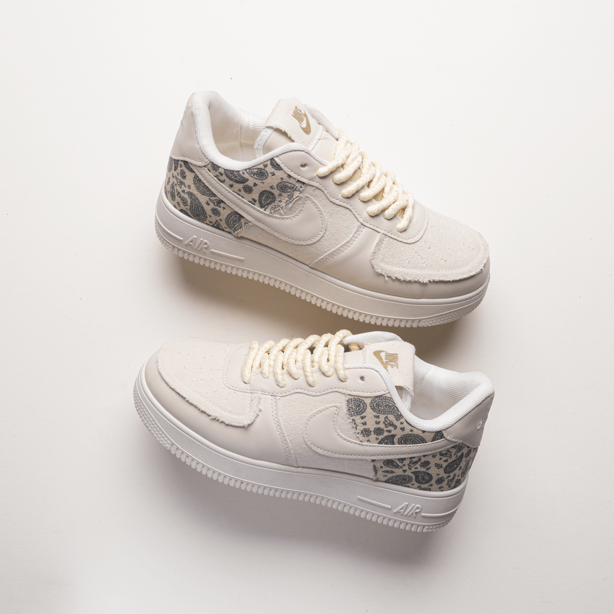 Nike AirForce - NoirFashion